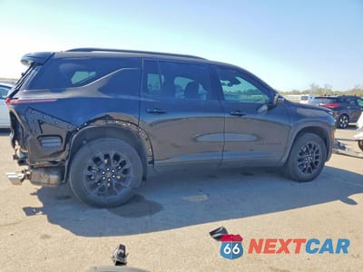 Trzecie zdjęcie samochodu z tyłu: 2025 CHEVROLET TRAVERSE LT VIN:1GNEVGRS2SJ134131 - miniatura