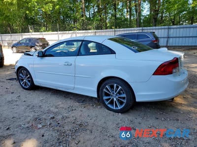 Drugie zdjęcie samochodu z przodu: 2013 VOLVO C70 T5 VIN:YV1672MC0DJ139366 - miniatura