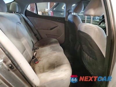 Zdjęcie 10 z 12 samochodu: 2013 KIA OPTIMA LX VIN:5XXGM4A77DG166753 - miniatura