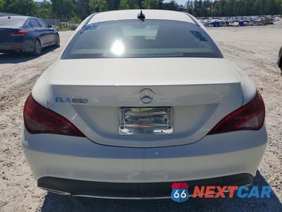 Zdjęcie 6 z 11 samochodu: 2018 MERCEDES-BENZ CLA 250 VIN:WDDSJ4EB8JN528239 - miniatura