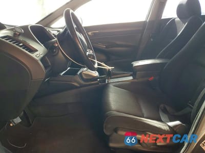 Zdjęcie 7 z 12 samochodu: 2010 HONDA CIVIC LX-S VIN:19XFA1F61AE017729 - miniatura