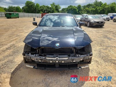 Piąte zdjęcie samochodu w środku: 2019 BMW 330I VIN:WBA5R1C53KFH26816 - miniatura
