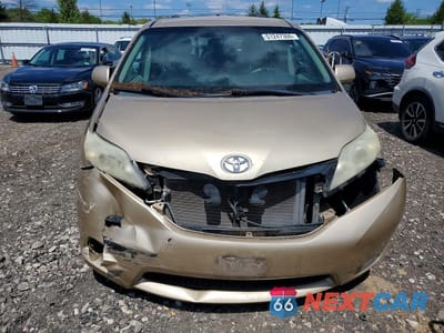 Piąte zdjęcie samochodu w środku: 2011 TOYOTA SIENNA LE VIN:5TDKK3DCXBS015565 - miniatura