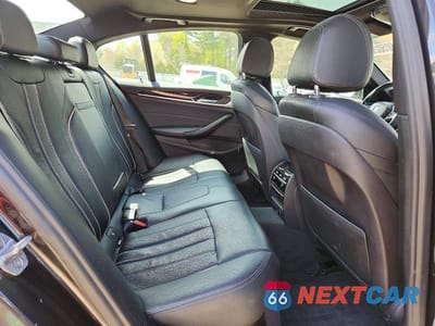 Zdjęcie 10 z 13 samochodu: 2017 BMW 530 XI VIN:WBAJA7C32HWA70446 - miniatura