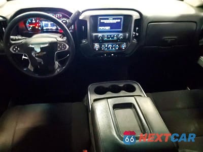 Zdjęcie 8 z 12 samochodu: 2017 CHEVROLET SILVERADO K1500 LT VIN:1GCVKREH3HZ186479 - miniatura
