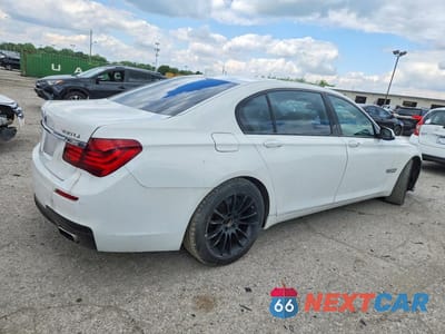 Trzecie zdjęcie samochodu z tyłu: 2015 BMW 750 LI VIN:WBAYE8C55FD781476 - miniatura