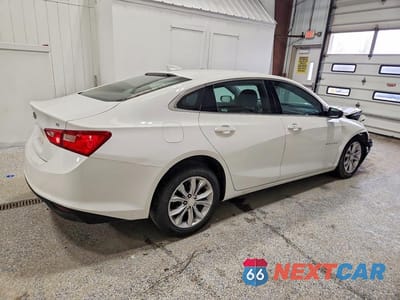 Trzecie zdjęcie samochodu z tyłu: 2023 CHEVROLET MALIBU LT VIN:1G1ZD5ST2PF186902 - miniatura