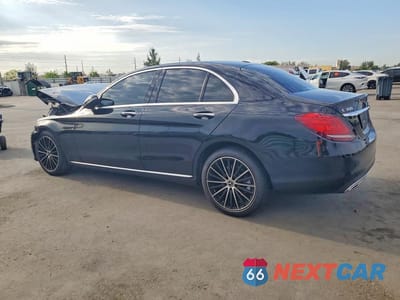 Drugie zdjęcie samochodu z przodu: 2021 MERCEDES-BENZ C 300 VIN:W1KWF8DBXMR612197 - miniatura