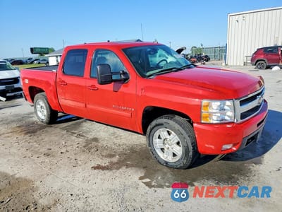 Czwarte zdjęcie samochodu z boku: 2009 CHEVROLET SILVERADO K1500 LTZ VIN:3GCEK33389G164435 - miniatura