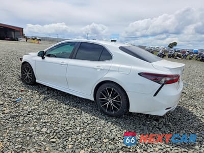 Drugie zdjęcie samochodu z przodu: 2022 TOYOTA CAMRY HYBRID SE VIN:4T1G31AK8NU035621 - miniatura