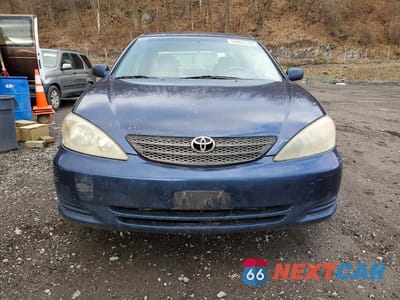 Piąte zdjęcie samochodu w środku: 2002 TOYOTA CAMRY VIN:4T1BE32K52U624989 - miniatura