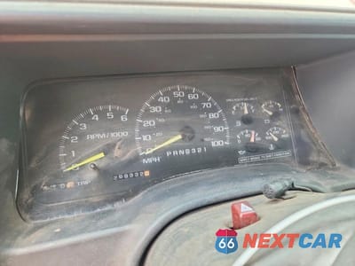 Zdjęcie 9 z 12 samochodu: 1998 CHEVROLET GMT-400 K1500 VIN:1GCEK19R7WE249771 - miniatura