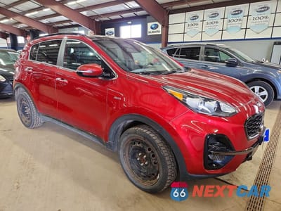 Czwarte zdjęcie samochodu z boku: 2020 KIA SPORTAGE S VIN:KNDP6CAC4L7830631 - miniatura