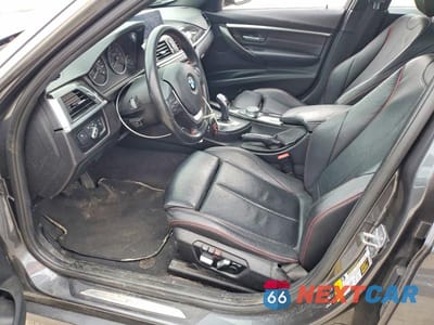 Zdjęcie 7 z 12 samochodu: 2017 BMW 330 XI VIN:WBA8D9G3XHNU64517 - miniatura