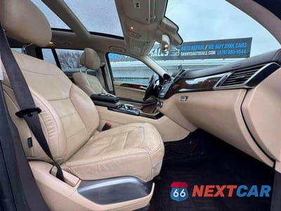 Piąte zdjęcie samochodu w środku: 2018 MERCEDES-BENZ GLS 550 4MATIC VIN:4JGDF7DE1JB117151 - miniatura