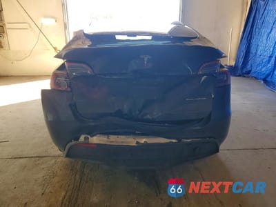 Zdjęcie 6 z 13 samochodu: 2023 TESLA MODEL Y VIN:7SAYGDEE1PA056096 - miniatura
