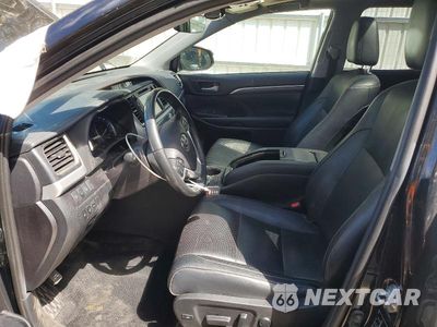 Zdjęcie 7 z 13 samochodu: 2019 TOYOTA HIGHLANDER LIMITED PLATINUM VIN:5TDDZRFH3KS992756 - miniatura