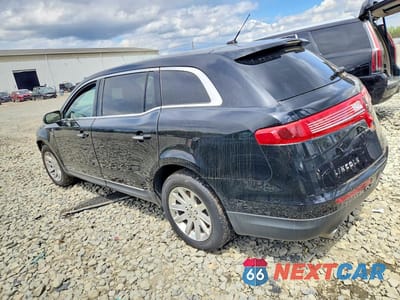Drugie zdjęcie samochodu z przodu: 2018 LINCOLN MKT VIN:2LMHJ5NK5JBL01869 - miniatura