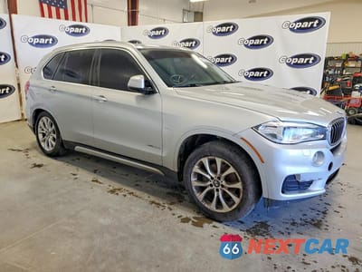 Czwarte zdjęcie samochodu z boku: 2015 BMW X5 XDRIVE35D VIN:5UXKS4C50F0N08624 - miniatura