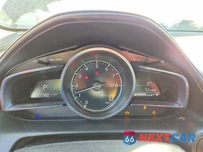 Zdjęcie 9 z 12 samochodu: 2021 MAZDA CX-3 GRAND TOURING VIN:JM1DKFD76M1509189 - miniatura