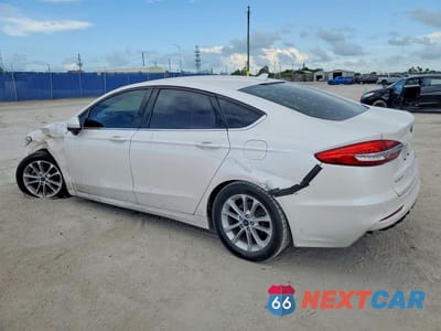 Drugie zdjęcie samochodu z przodu: 2020 FORD FUSION SE VIN:3FA6P0HD0LR197050 - miniatura