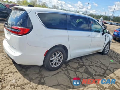 Trzecie zdjęcie samochodu z tyłu: 2023 CHRYSLER PACIFICA HYBRID TOURING L VIN:2C4RC1L75PR622431 - miniatura