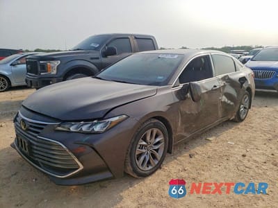 2020 TOYOTA AVALON XLE 4T1AZ1FB4LU046528 - główne zdjęcie licytacji z USA - miniatura