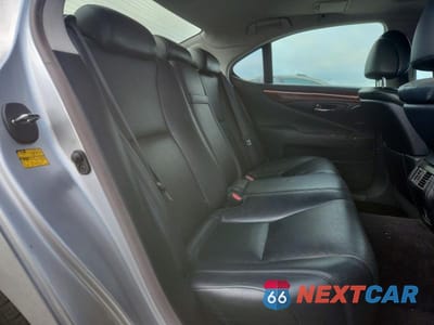 Zdjęcie 10 z 11 samochodu: 2011 LEXUS LS 460 VIN:JTHBL5EF0B5107225 - miniatura