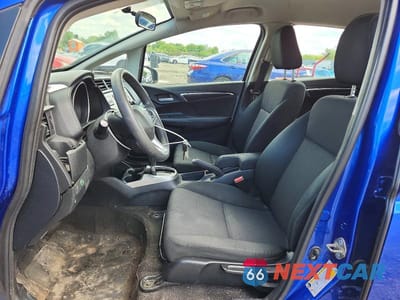 Zdjęcie 7 z 12 samochodu: 2019 HONDA FIT LX VIN:3HGGK5H44KM701641 - miniatura