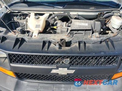 Zdjęcie 12 z 13 samochodu: 2008 CHEV EXPRESS G2500 VIN:1GCGG25C181213912 - miniatura