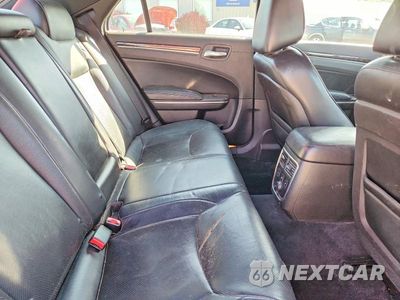 Zdjęcie 10 z 13 samochodu: 2013 CHRYSLER 300C VIN:2C3CCAEG8DH620732 - miniatura