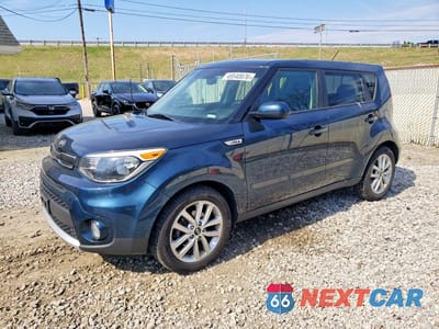 2018 KIA SOUL + KNDJP3A53J7603657 - główne zdjęcie licytacji z USA - miniatura