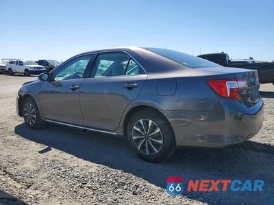 Drugie zdjęcie samochodu z przodu: 2013 TOYOTA CAMRY LE VIN:4T4BF1FK6DR308232 - miniatura