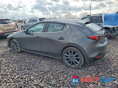 Drugie zdjęcie samochodu z przodu: 2022 MAZDA 3 PREFERRED VIN:JM1BPALL1N1516837 - miniatura