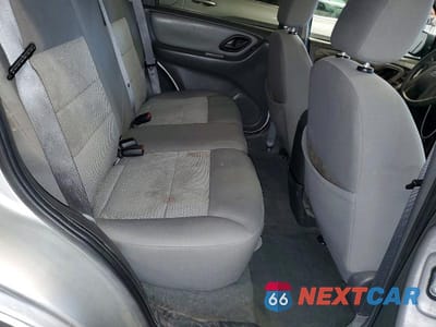 Zdjęcie 11 z 13 samochodu: 2006 FORD ESCAPE XLT VIN:1FMYU03146KA23656 - miniatura