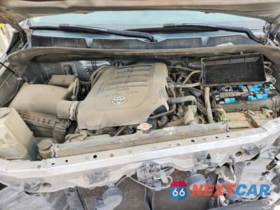 Zdjęcie 11 z 13 samochodu: 2019 TOYOTA TUNDRA CREWMAX SR5 VIN:5TFDW5F12KX796550 - miniatura