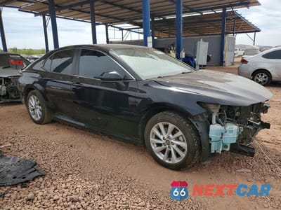 Czwarte zdjęcie samochodu z boku: 2021 TOYOTA CAMRY LE VIN:4T1C11AK5MU480417 - miniatura