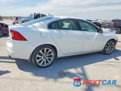 Trzecie zdjęcie samochodu z tyłu: 2016 VOLVO S60 PLATINUM VIN:LYV402FM6GB101452 - miniatura