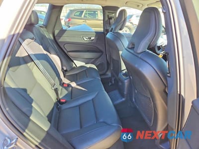 Zdjęcie 11 z 13 samochodu: 2023 VOLVO XC60 PLUS VIN:LYVH60DNXPB327039 - miniatura