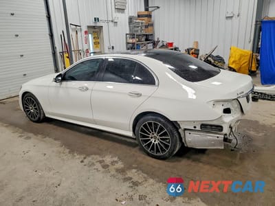 Drugie zdjęcie samochodu z przodu: 2018 MERCEDES-BENZ E 400 4MATIC VIN:WDDZF6GB4JA465480 - miniatura