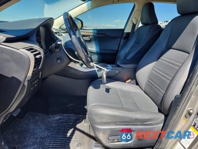 Zdjęcie 7 z 13 samochodu: 2017 LEXUS NX 200T BASE VIN:JTJBARBZ6H2114751 - miniatura