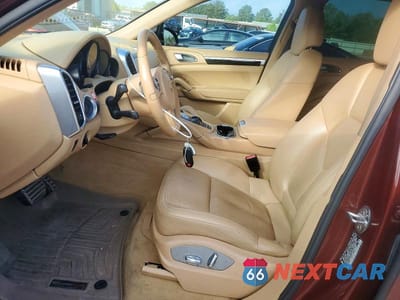 Zdjęcie 7 z 14 samochodu: 2011 PORSCHE CAYENNE S VIN:WP1AB2A26BLA54803 - miniatura