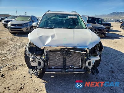 Piąte zdjęcie samochodu w środku: 2018 SUBARU FORESTER 2.5I PREMIUM VIN:JF2SJAGC2JH499903 - miniatura
