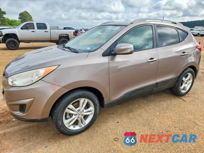2012 HYUNDAI TUCSON GLS KM8JU3AC9CU422585 - główne zdjęcie licytacji z USA - miniatura