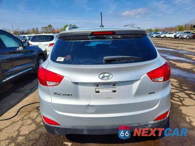 Zdjęcie 6 z 13 samochodu: 2015 HYUNDAI TUCSON SE VIN:KM8JUCAG9FU972277 - miniatura