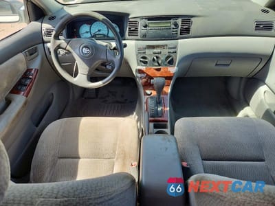 Zdjęcie 8 z 12 samochodu: 2003 TOYOTA COROLLA LE VIN:2T1BR32E03C057849 - miniatura