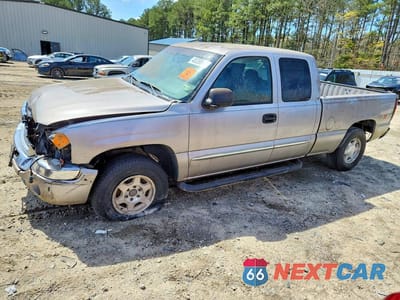 2004 GMC NEW SIERRA K1500 2GTEK19T841285141 - główne zdjęcie licytacji z USA - miniatura