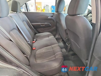 Zdjęcie 10 z 13 samochodu: 2020 CHEVROLET SONIC LT VIN:1G1JD5SB6L4122288 - miniatura