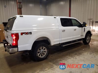 Trzecie zdjęcie samochodu z tyłu: 2017 FORD F250 SUPER DUTY VIN:1FT7W2BT0HEE79728 - miniatura