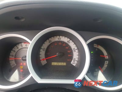 Zdjęcie 9 z 11 samochodu: 2014 TOYOTA TACOMA DOUBLE CAB PRERUNNER LONG BED VIN:3TMKU4HN5EM040521 - miniatura